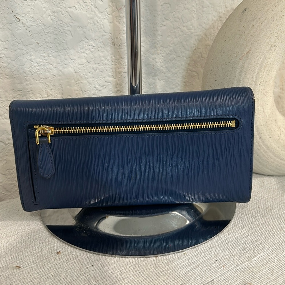 Authentic PRADA MILANO blue long wallet with COA - Picture 4 of 17